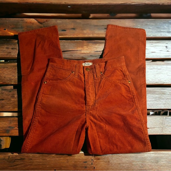 Corduroy Wranglers Heritage Fit - Picture 5 of 5
